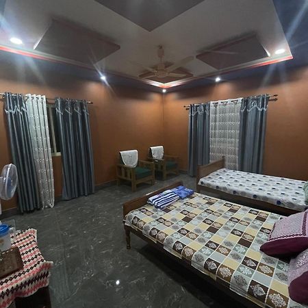 Deka'S Homestay Tezpur Luaran gambar