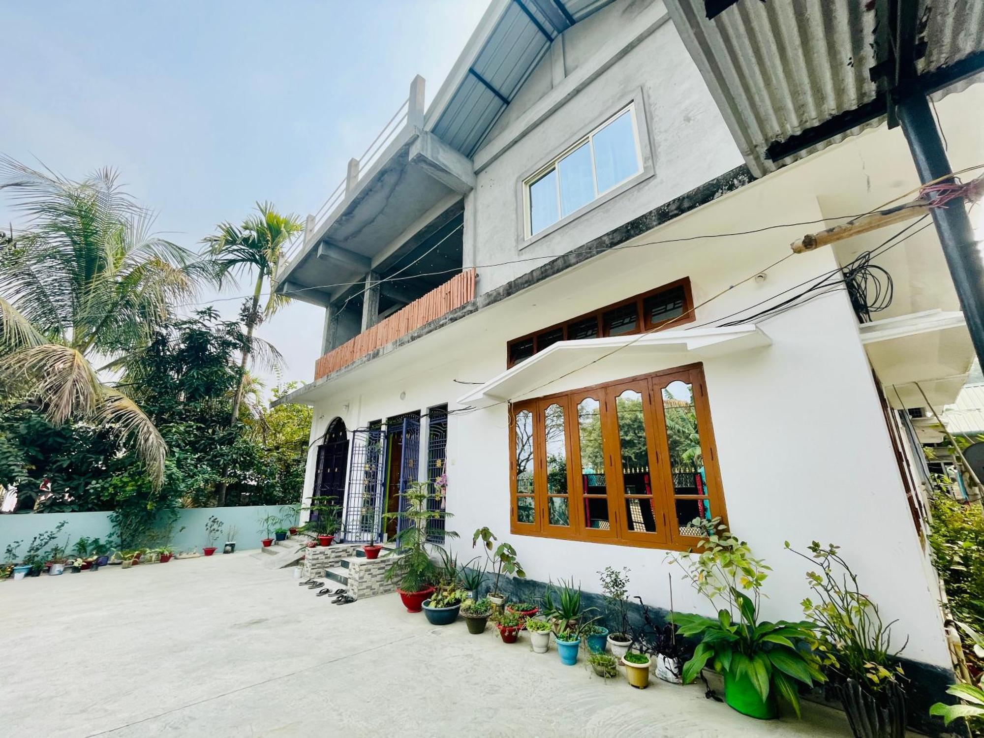 Deka'S Homestay Tezpur Luaran gambar